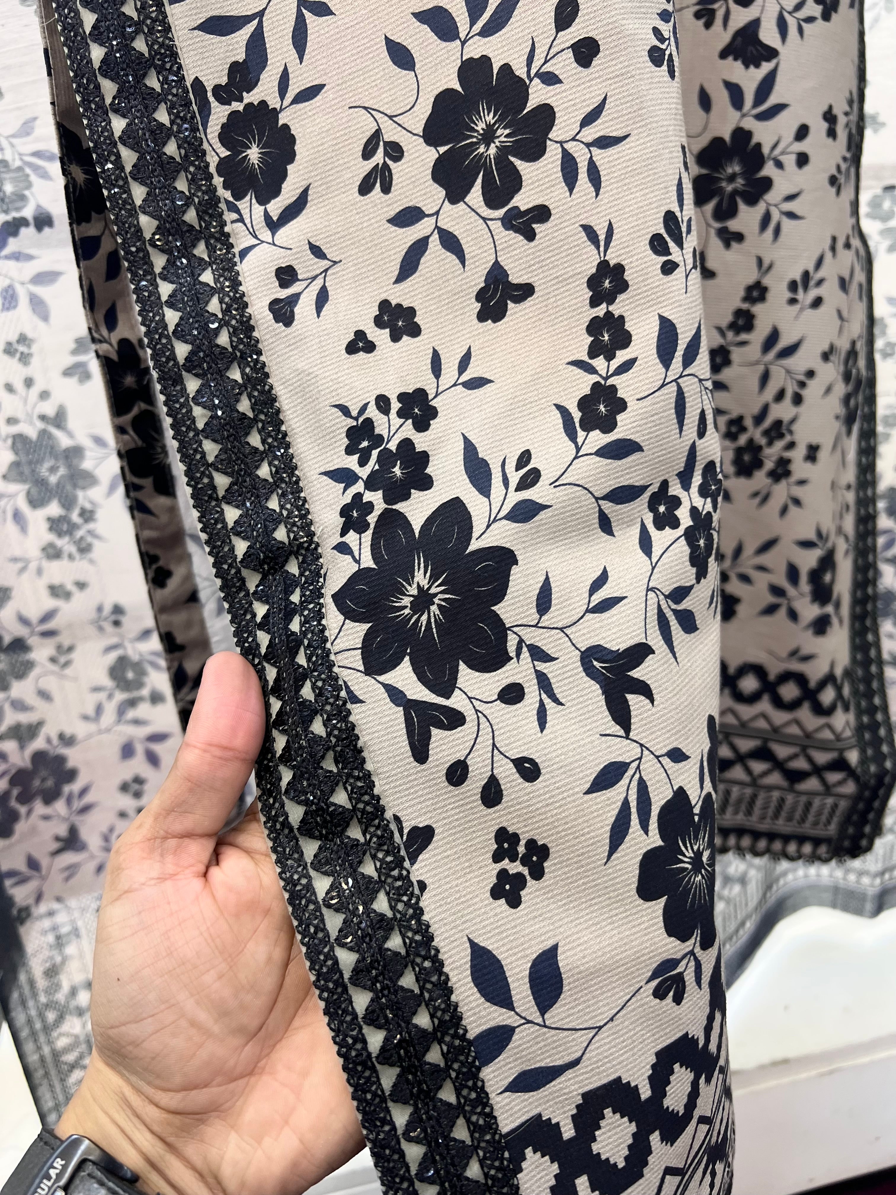 Article No D -16 PREMIUM WINTER THREE PIECE