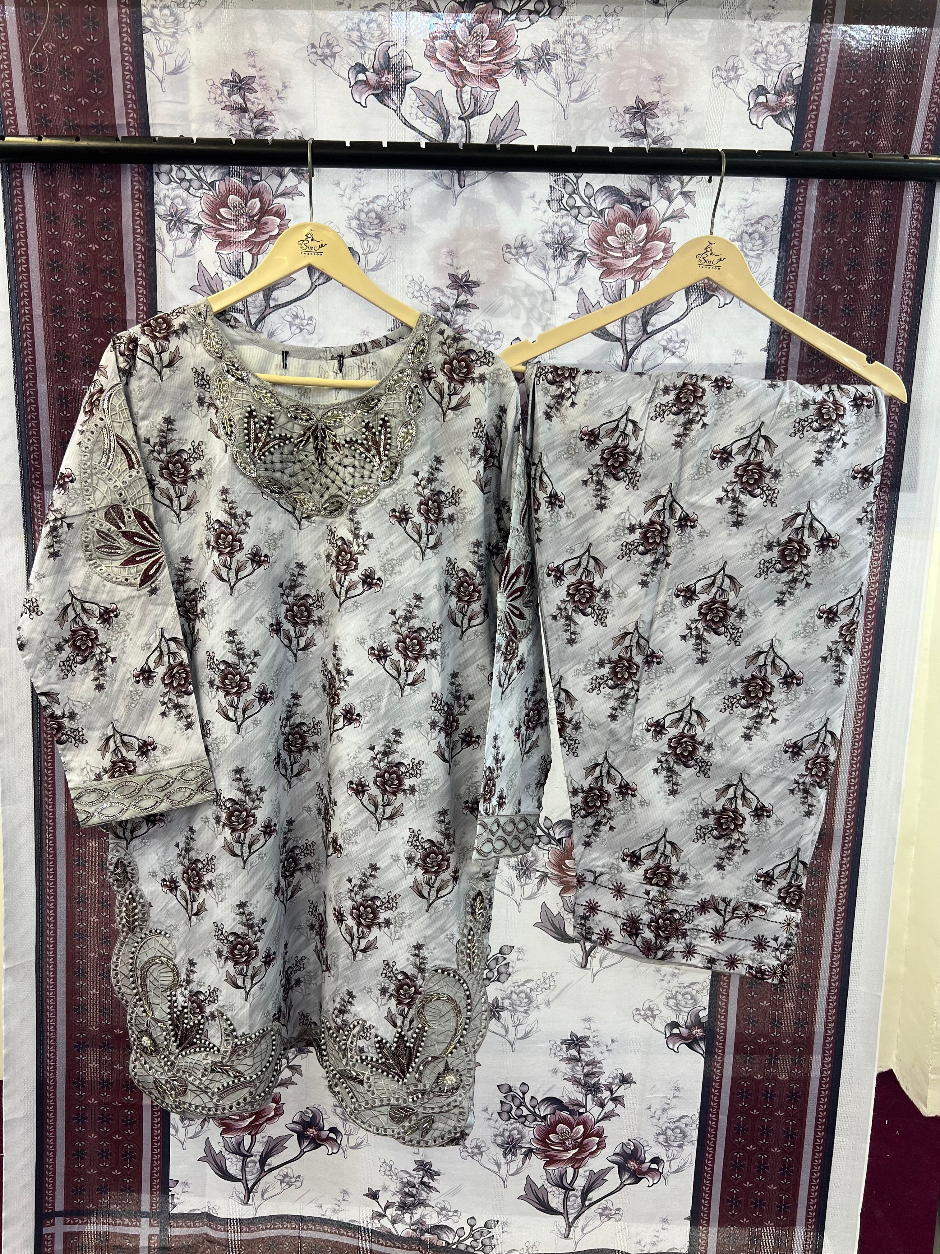 Article No D-02 Farshi shalwar Three Piece