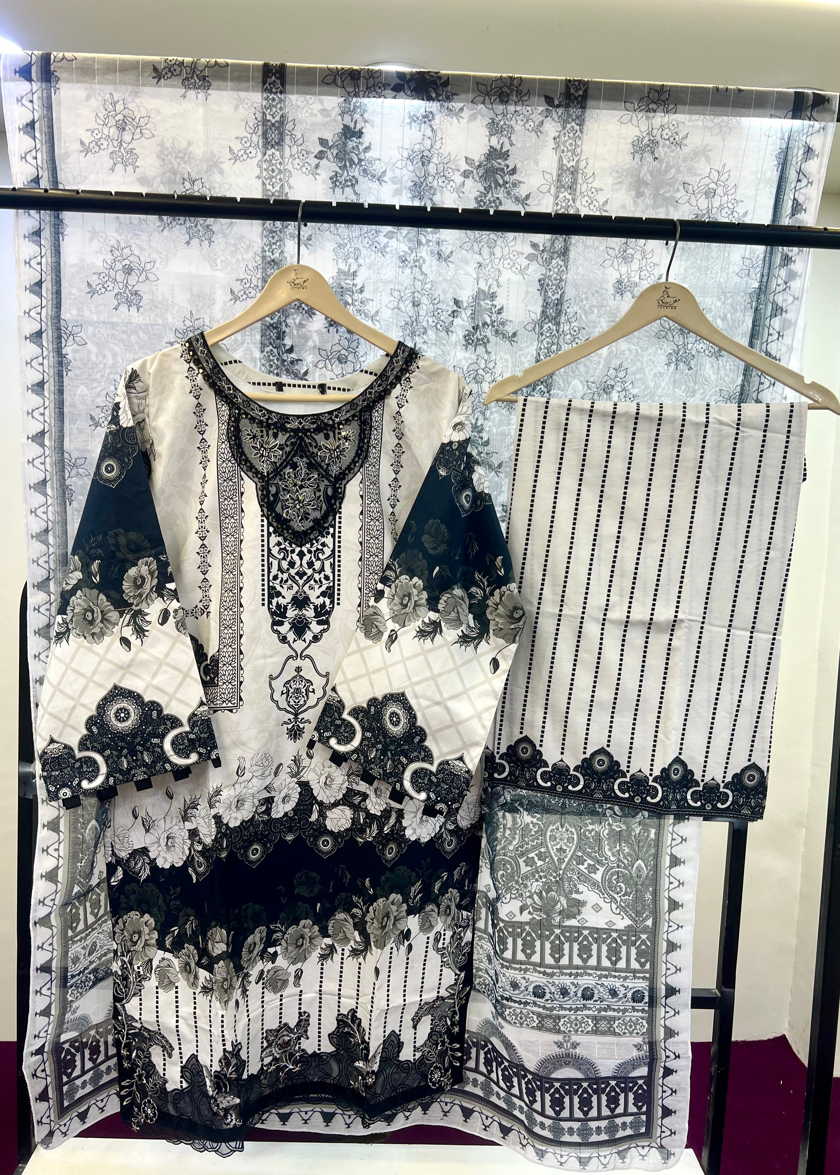 D-05 Luxury Three piece