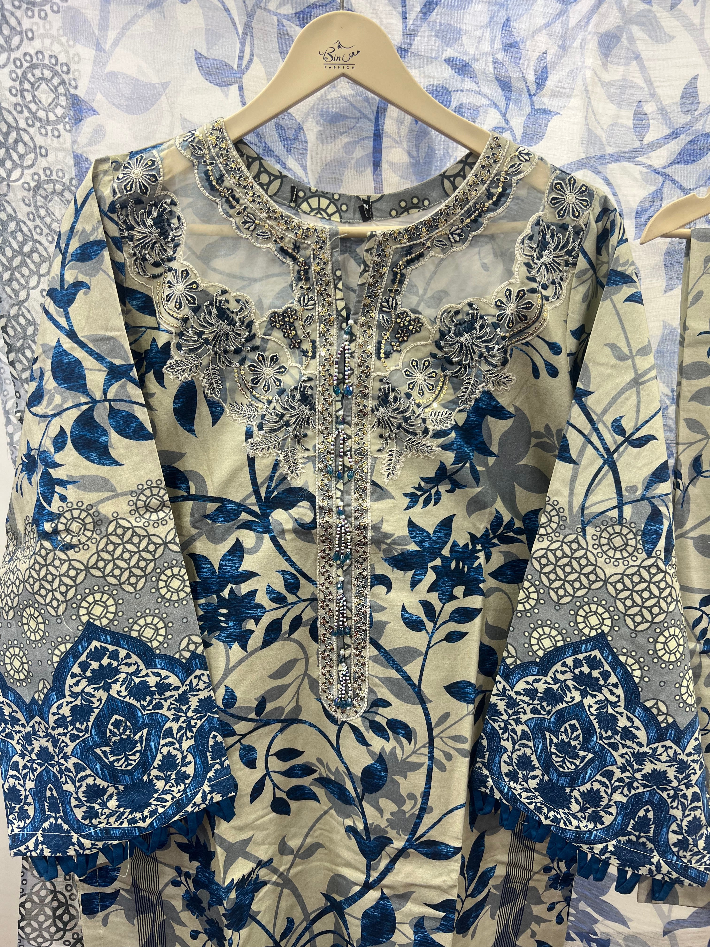 Article No D-07 Luxury Three Piece