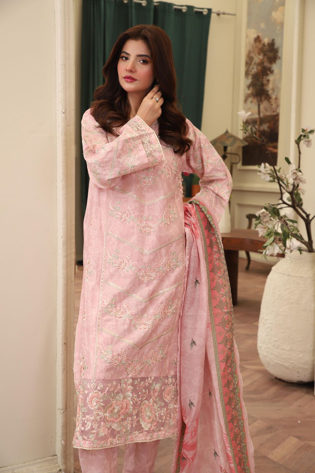 Pink Rose – 3-Piece Lawn Suit